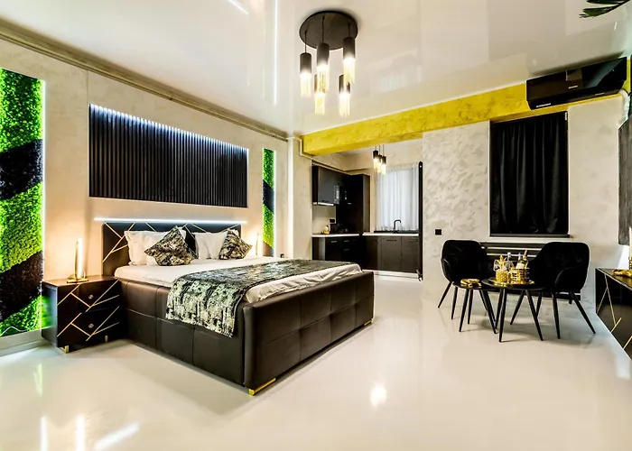 Azimuth Luxury Apartament