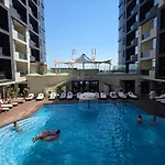 Rasarit La Mare Premium Apartamento *