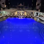 Rasarit La Mare Premium Apartamento